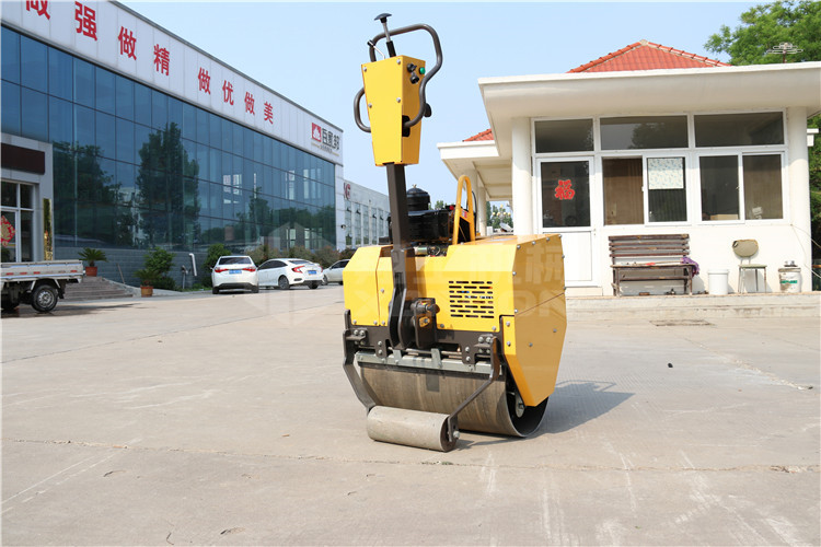 天氣轉(zhuǎn)冷,小型壓路機(jī)為什么會(huì)出現(xiàn)不能啟動(dòng)的情況？